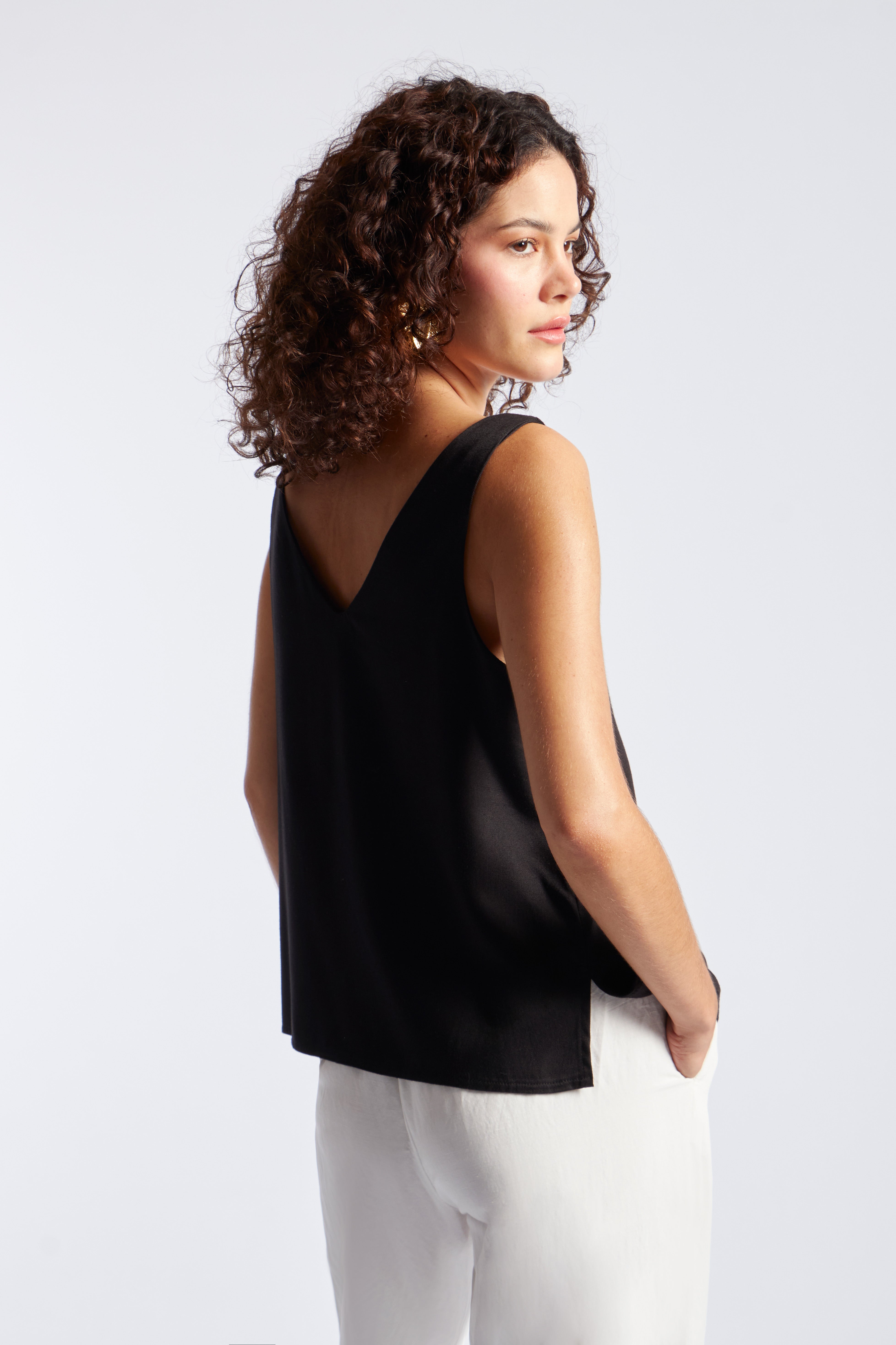 Blusa sin Mangas - Negro