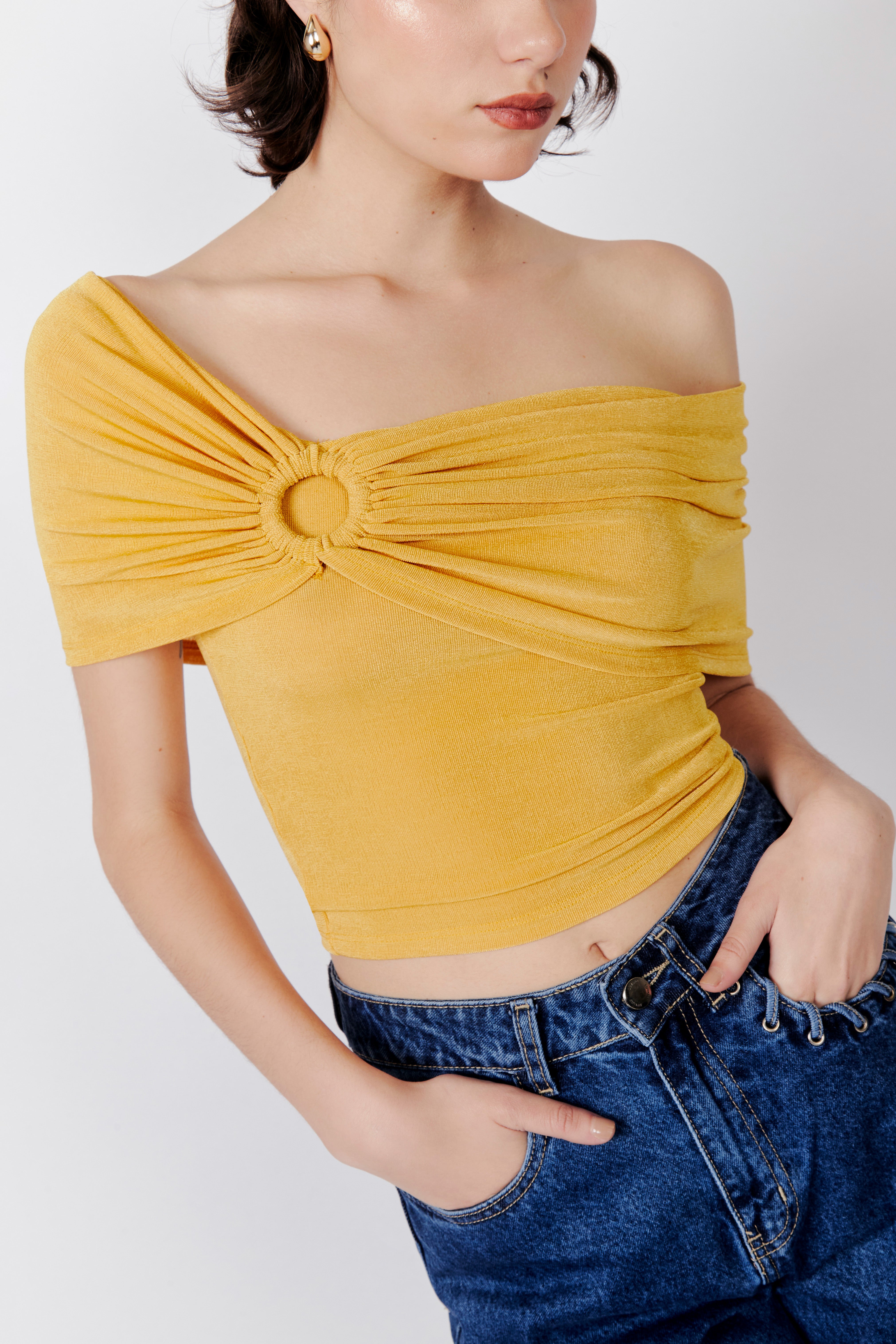 Top Off Shoulder Aro - Amarillo