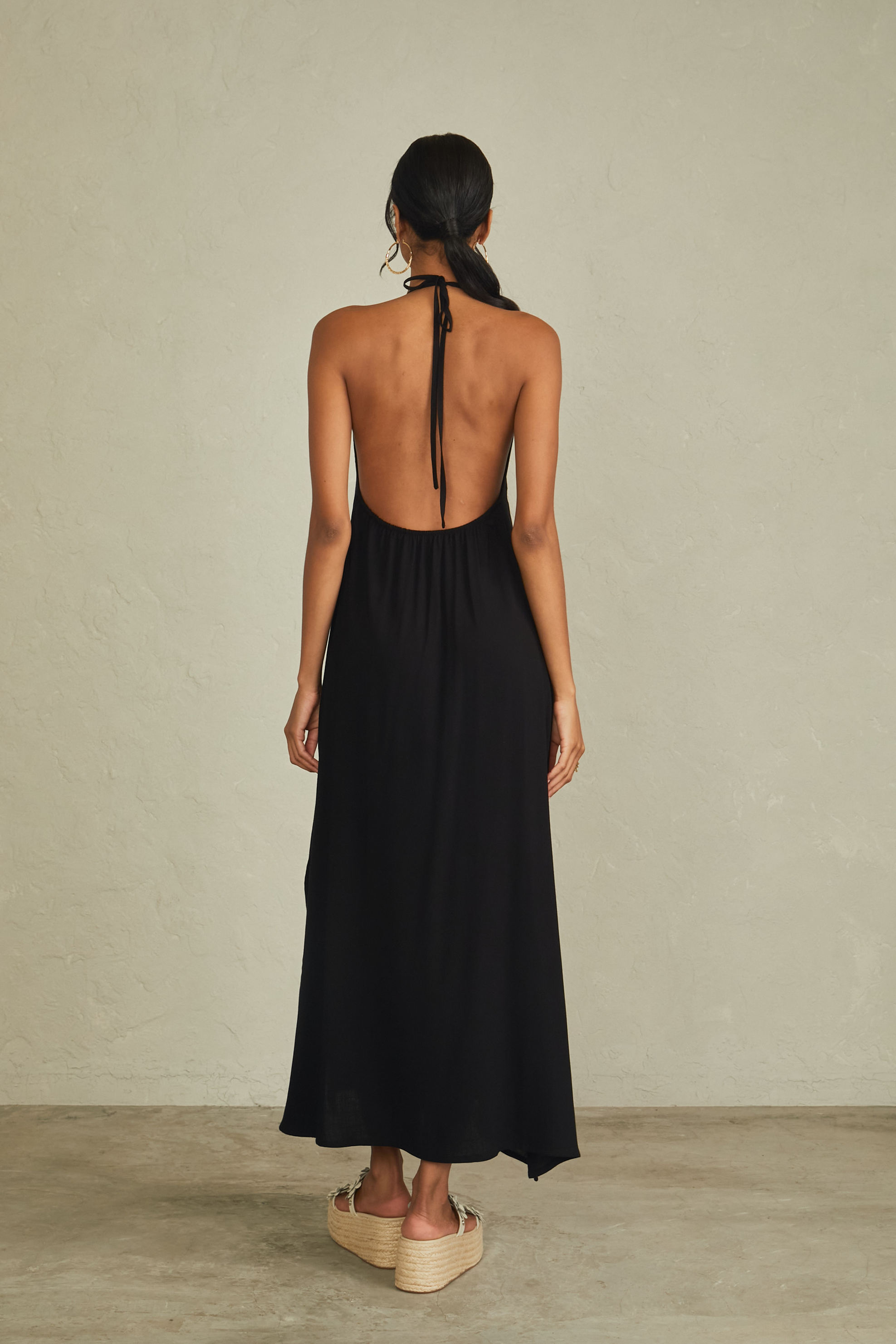 Vestido Lino Cuello Halter - Negro